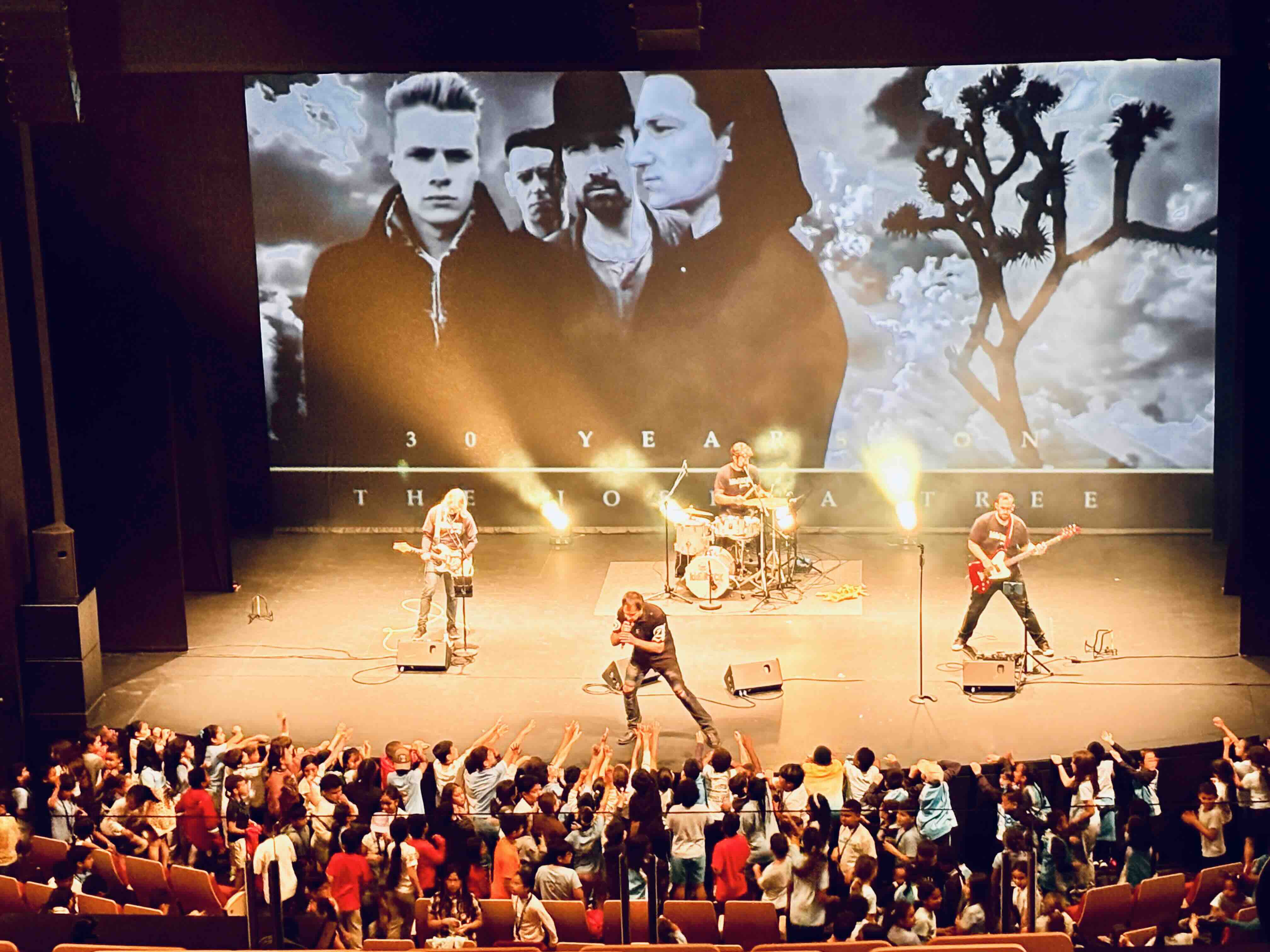 Kids Rock Family llena de energía el Teatro Auditorio Ciudad de Alcobendas 