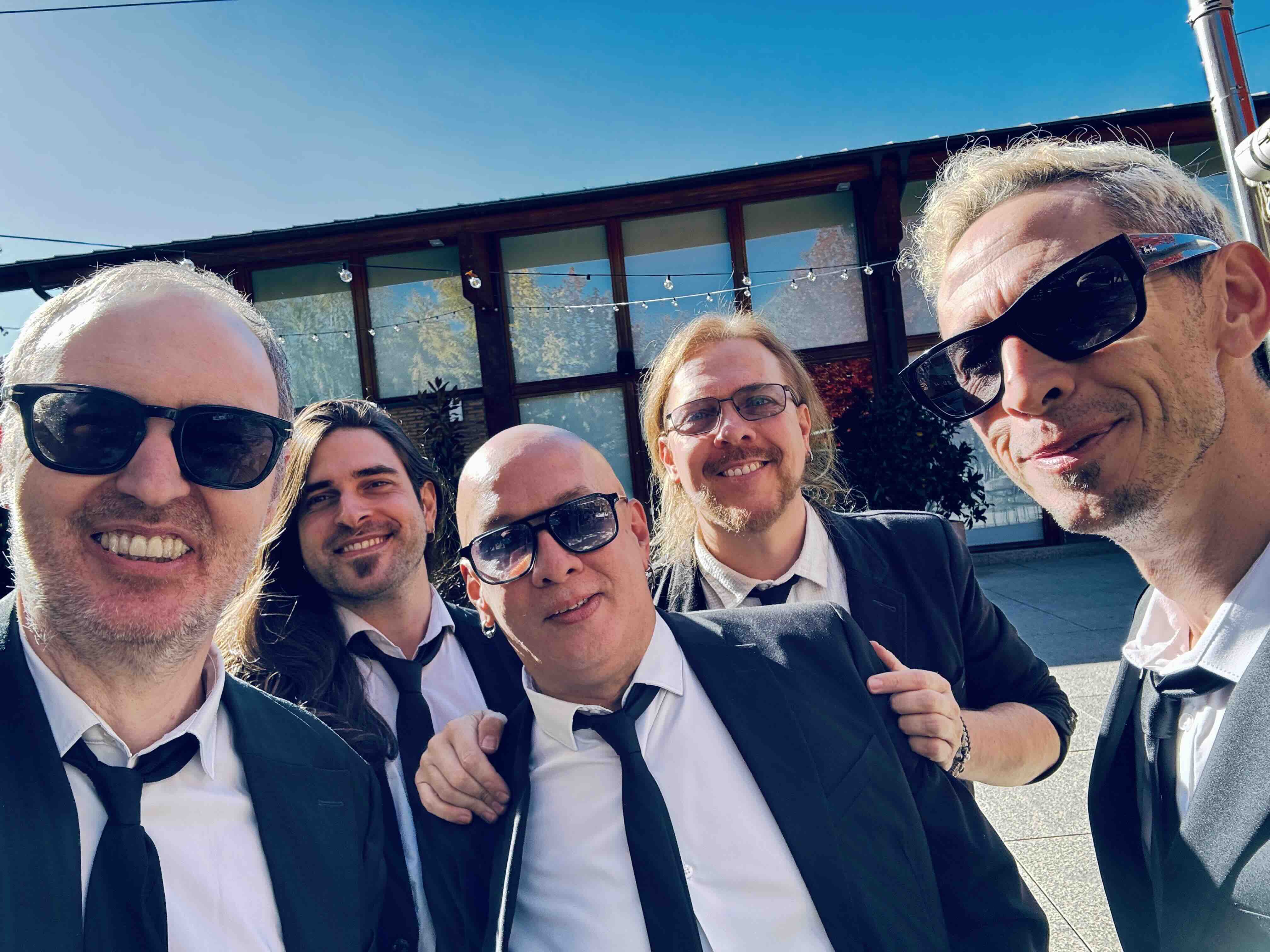 Pop del Arte pone la música en un evento de AXA 